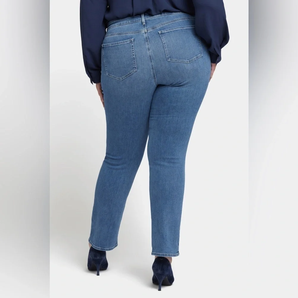 NYDJ Curve Shaper Marilyn Straight Leg Stretch Shapewear Jeans Medium Blue Sz 28